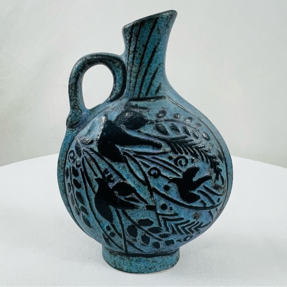 Thomas Reeves Studio Pottery Pitcher Decanter Blue Dove Details